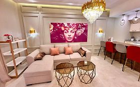 Appartement Luxueux avec Piscine 10 minutes du centre ville